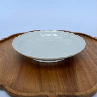 有田焼 白磁睡蓮彫和皿 2枚【有田焼 花伝作】食器 器 和皿 皿 白 シンプル 上品 A20-592_イメージ5