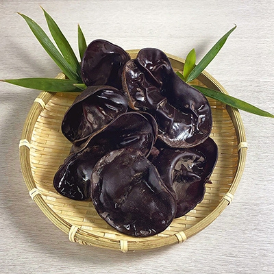 井戸水を使って作られた生きくらげ　約1.2kg(約200g×6p)