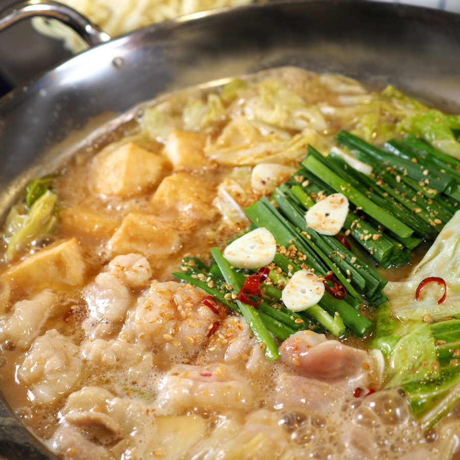 博多料亭稚加榮　もつ鍋　特製味噌味（3人前）