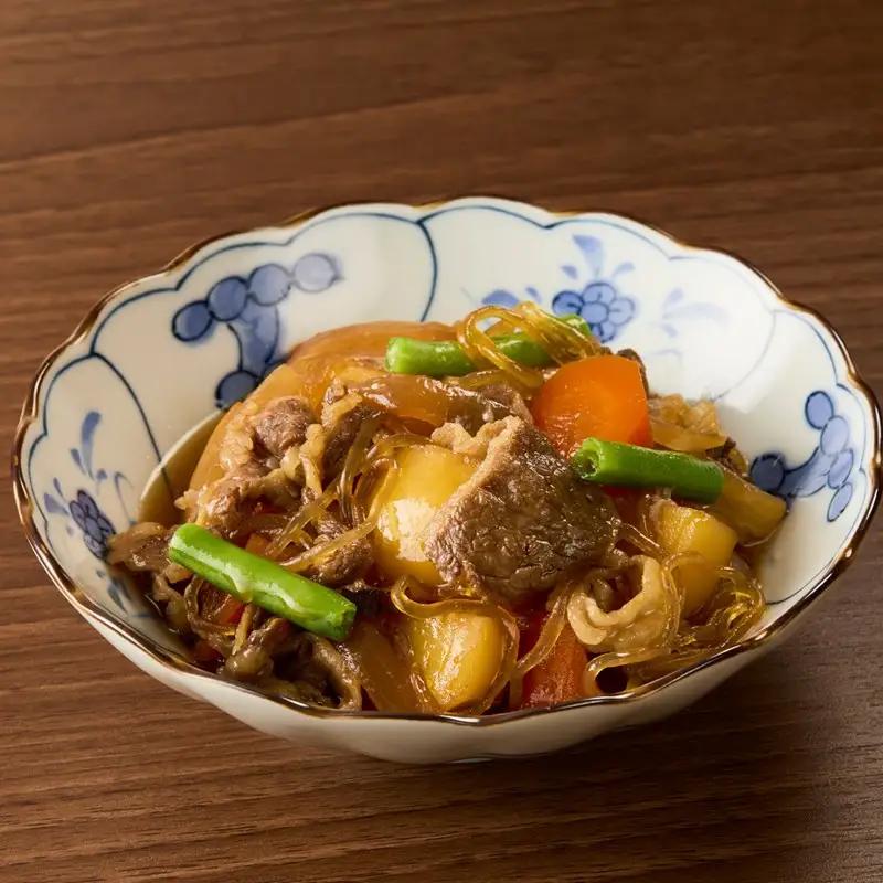 【神戸菊水】国産黒毛和牛100％！贅沢牛丼の具×3(計6食分)《 牛丼 牛丼の具 黒毛和牛使用 簡単飯 アレンジ自在 》【2401I15907】