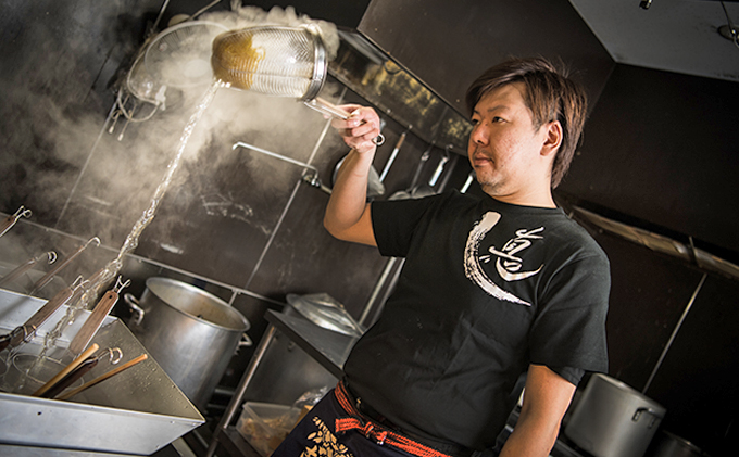 shin. フルセット つけ麺＆にぼちゅう＆shin.ジロー＆チャーシュー＆炒飯＆豚カス丼の具