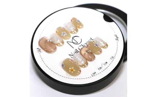 ネイルチップ　ミディアム【金花日和】Sサイズ　Antellijan大宮ネイルサロンのハンドメイド　M4-S　【11100-2135】