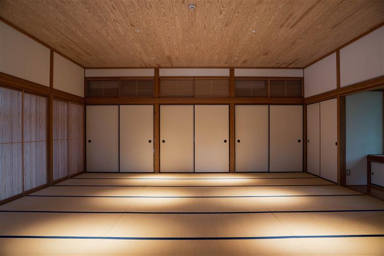 一棟貸切宿「茶心」1泊2日特別宿泊券(夕・朝食付き) + 乗馬体験(最大４名)【T9】