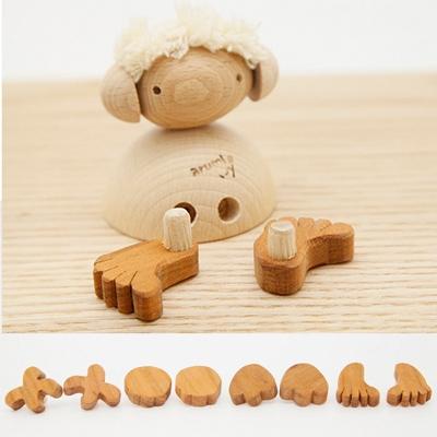 ふるさと納税 木津川市 【指先を使う木のおもちゃ】動物の足の付け替え　お人形あそびにも |  | 02