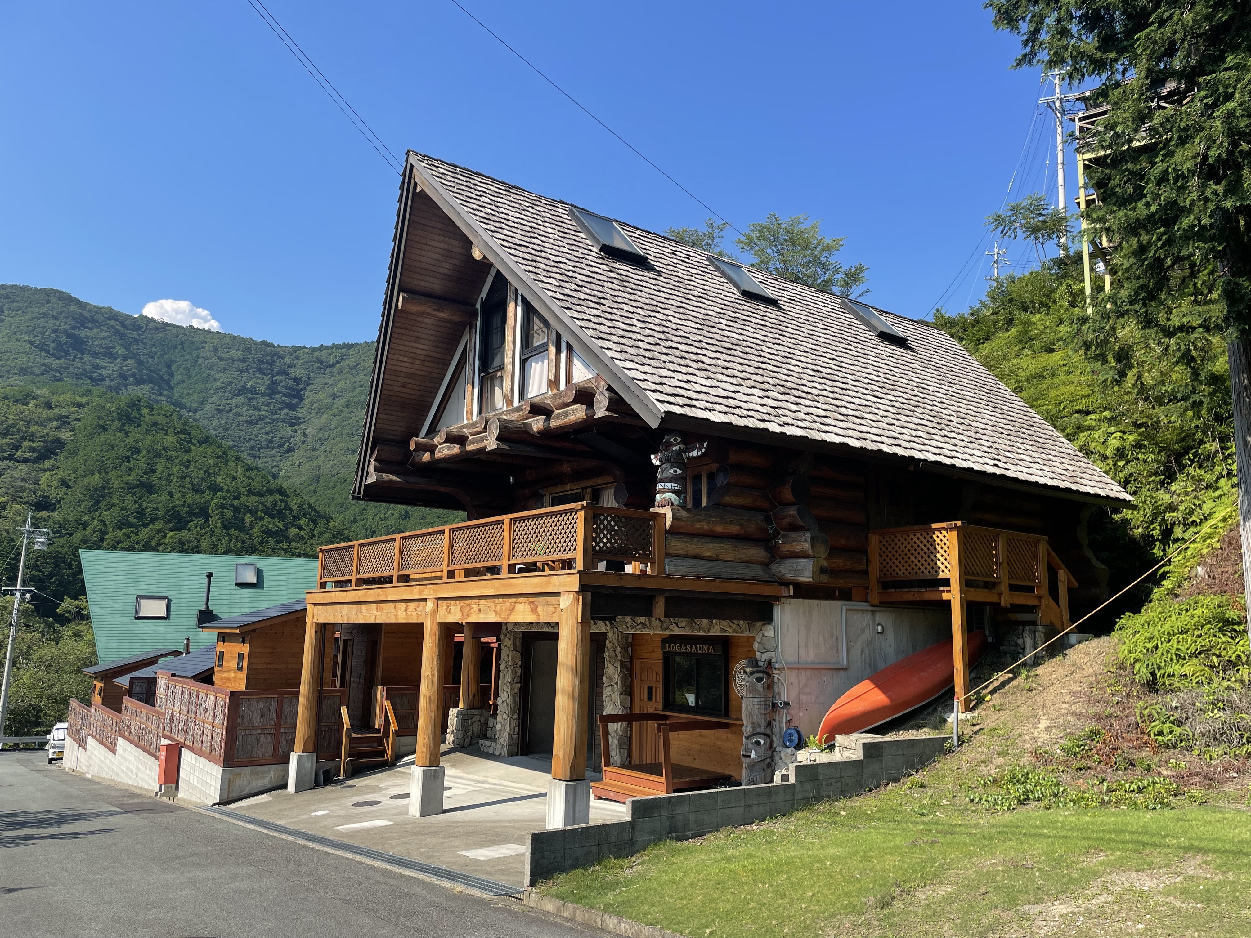 
                  Log&sauna jyouno-hama《宿泊割引券 30,000円分》1日2組限定 プライベートサウナ付きログハウス 三重紀北町 【LS03】
                