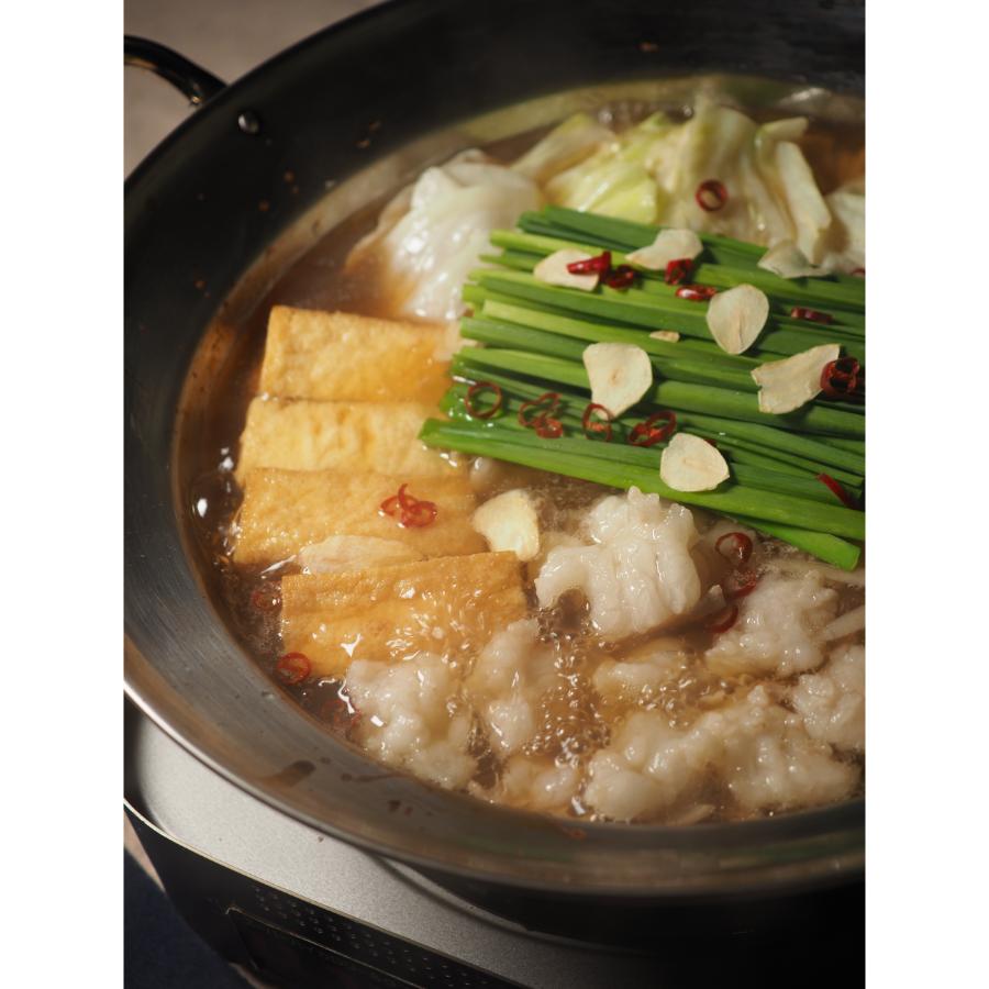 ＜博多料亭　稚加榮＞料亭のもつ鍋 返し醤油味