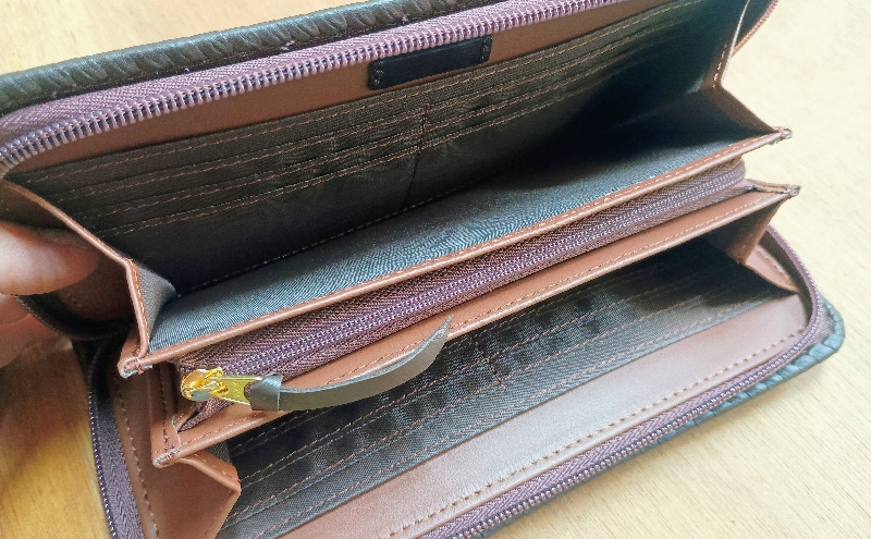 ☆世界にひとつだけ☆ L型小銭入れ付きファスナー財布☆ね