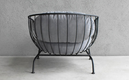 Hoopラウンジチェア　包み込まれるような座り心地のアイアンラウンジチェア インテリア 家具 杉山製作所 椅子 ソファ オシャレ おしゃれ