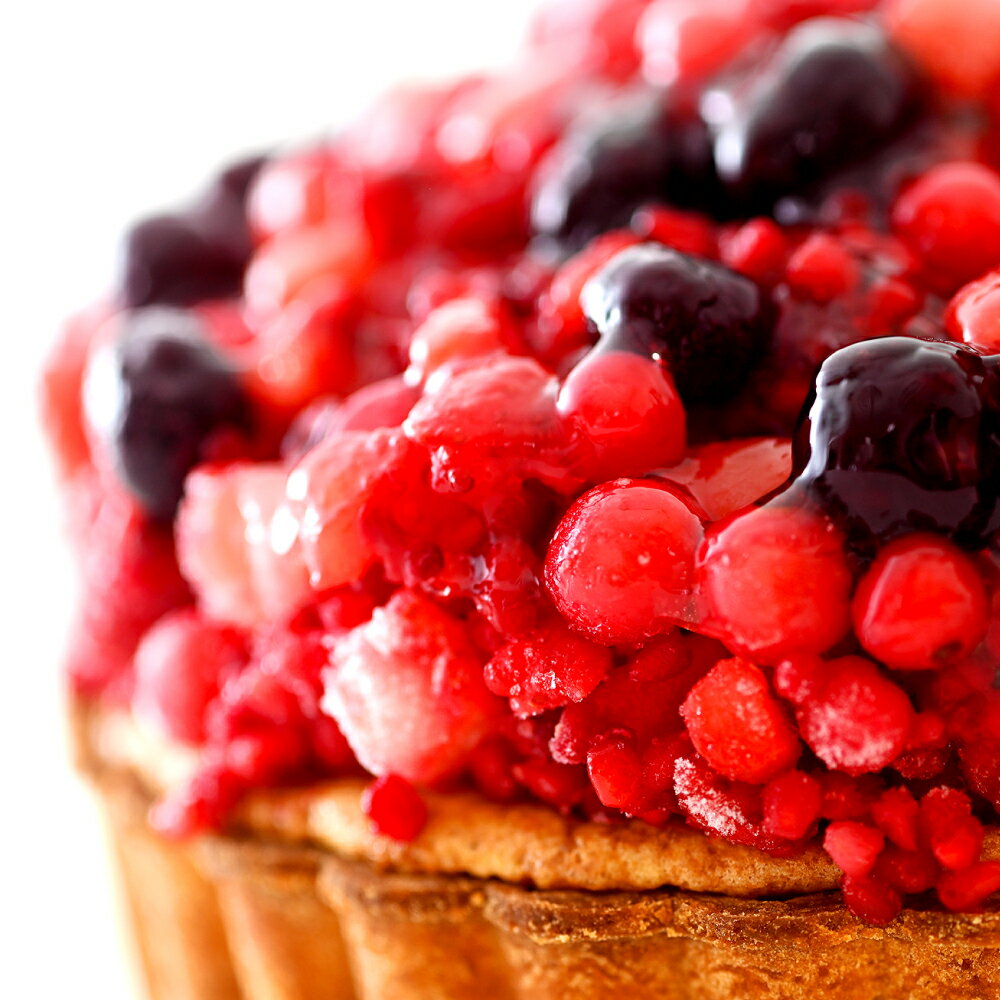 【ふるさと納税】フレッシュタルト 専門店 「STYLE」 ベリータルト 1個（5号 15cm 約860g） ディプロマットクリーム ストロベリー ラズベリー ブルーベリー クランベリー スイーツ デザート お菓子 洋菓子 おやつ フルーツ くだもの 果物 果実 冷凍 岡山県 倉敷市 送料無料