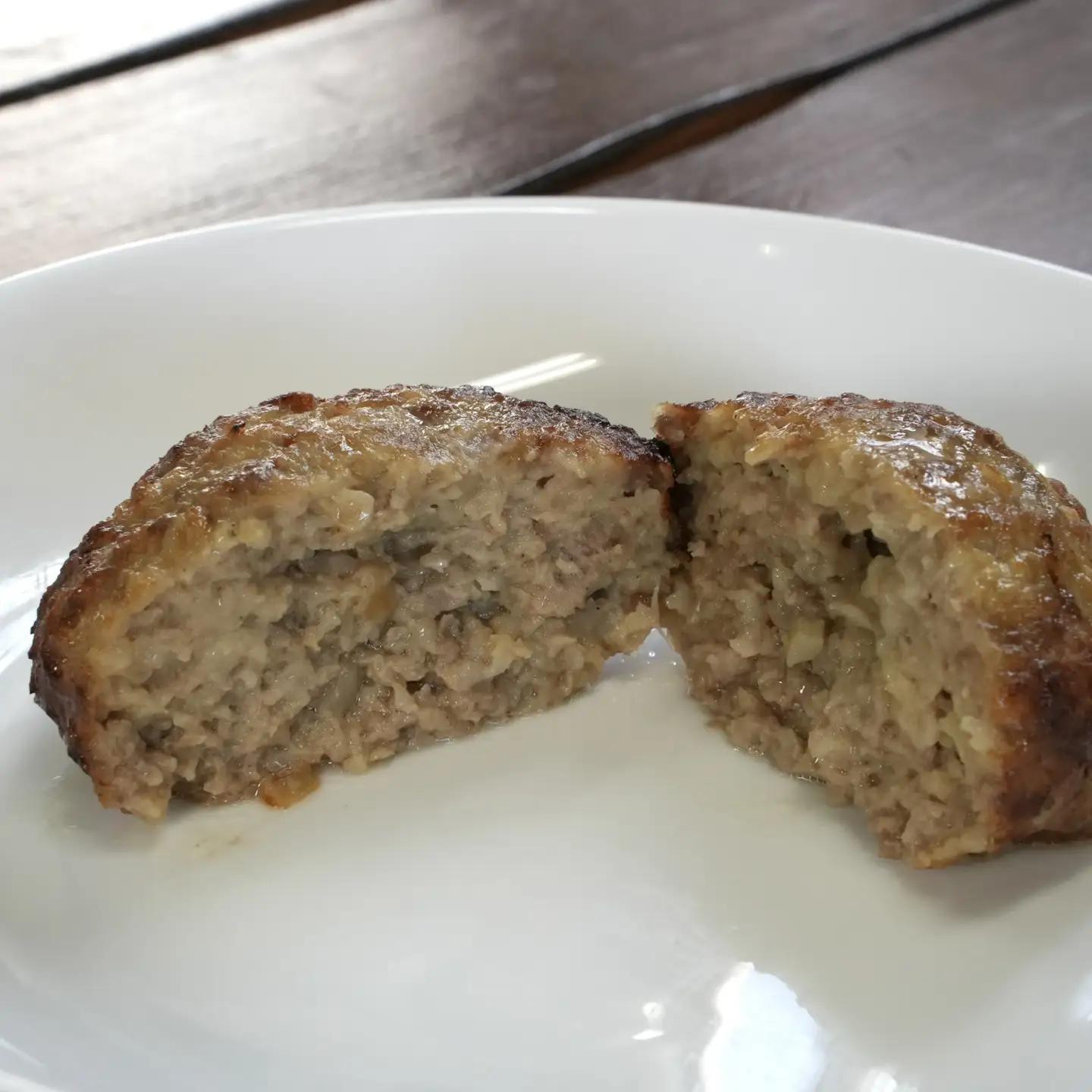 にくにく工房の美味セット ハンバーグ×２ コロッケ×３ メンチカツ×３ チャーシュー(切り落とし)×２ 和牛 チャーシュー等使用 ギフト お土産【07208-0251】
