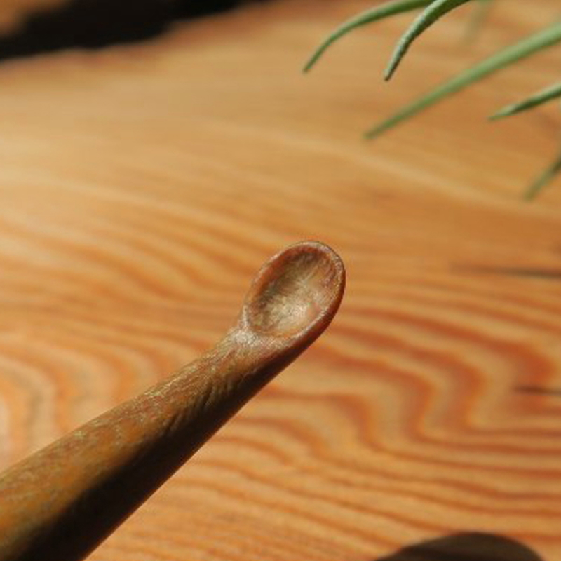 木製耳かき パロサント材 パロサント グリップ感 優しい形状 体に優しい スプーン形状 刺激を軽減 肌触り 甘い香り 硬い 重い木  愛知県 小牧市 送料無料