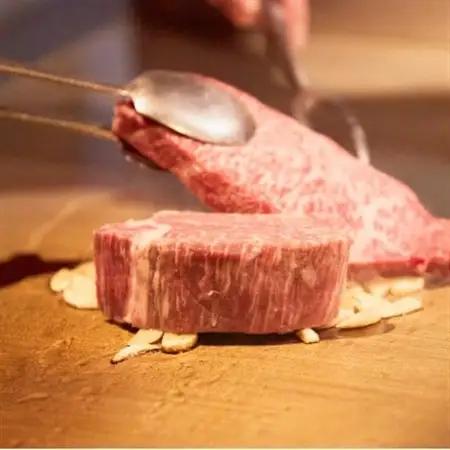 42年創業　ステーキハウスシャロレ安城和牛サーロインコース　食事券【1594003】