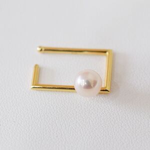 S085-518_あこや真珠 天草 イヤーカフ 6mm - 6.5mm ホワイトピンク スクエア