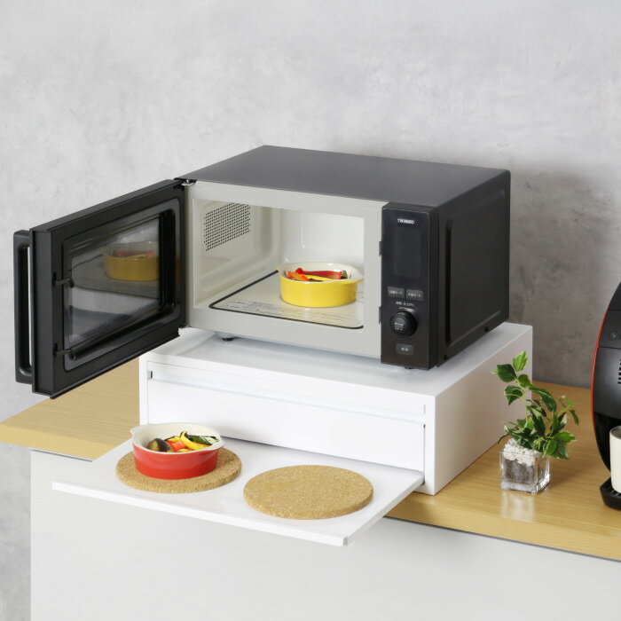 【ふるさと納税】レンジ下スライドラック ロータイプ 高さ15cm ブレッドケース 引き出し 日本製 完成品 レンジ台 スライド棚 スライドテーブル 引出し キッチン レンジラック キッチンラック オーブンレンジ 電子レンジ トースター 収納ラック YK-1043 [川口工器]【038S021】