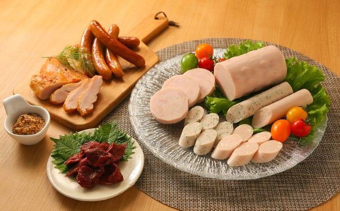 地鶏 鶏肉 とり肉 肉 ハム ウインナー パストラミ ソーセージ 砂肝 燻製 セット 加工品 バジル 詰め合わせ 岐阜県 恵那市