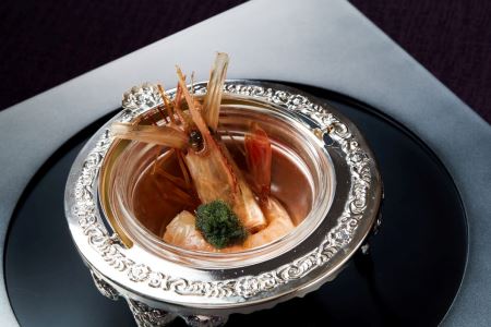 【銀座】御膳房 華魂和装 特産品スペシャルディナーコース 3名様（1年間有効）お店でふるなび美食体験 FN-Gourmet616715
