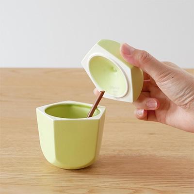 ふるさと納税 清須市 りんごの形のシュガーポット pomme 王林　【ttyokzk ceramic design】 |  | 02