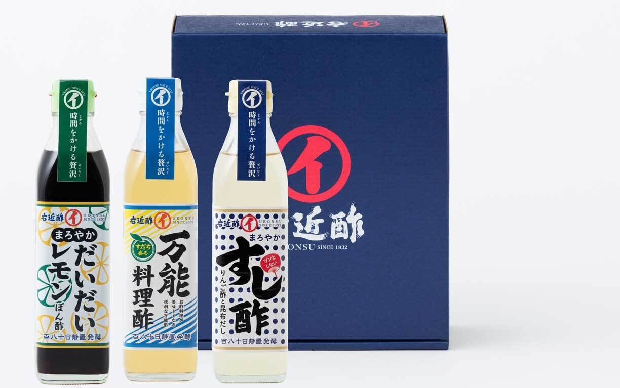 
            【セット】サガ・ビネガーのこだわりの調味料3本セット(すし酢、だいだいレモンぽん酢、万能料理酢)
          