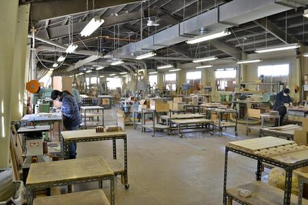 旭川家具　コサイン　トレーテーブル　メープル ｜ 家具 _00655