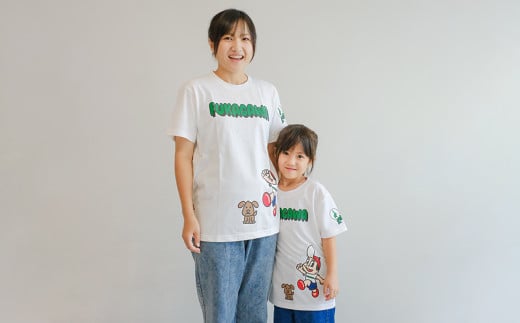 【大人：XLサイズ×子ども：150センチ】FUKAGAWAオリジナルTシャツ ホワイト（大人用・子ども用）・オリジナルピンバッチセット シャツ Tシャツ 服 ピンバッチ 北海道 深川市_イメージ5