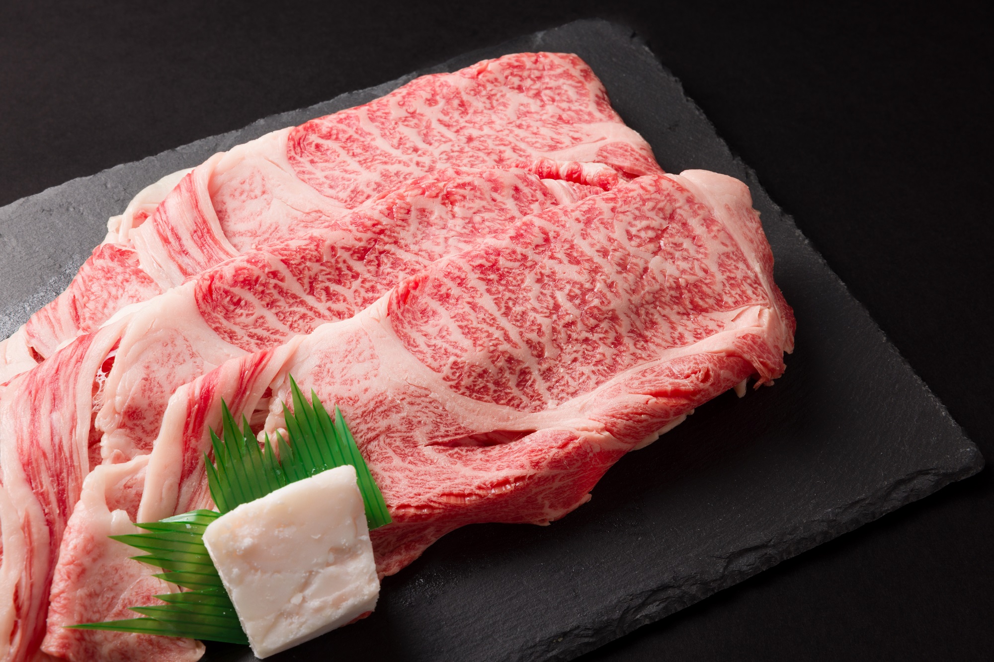 【幻の神戸ビーフ】黒田庄和牛 すき焼き 特選肩ロース 満腹1.25ｋg （50-2）