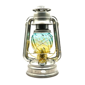 sway glass 【ライム】asuworks オイルランタン カスタムガラス FEUERHAND 276 DIETZ 78おしゃれ キャンプ 職人 手作り 手作業 ランタンガラス オイルランタン カスタムガラス おしゃれ キャンプ 職人 手作り 手作業 奈良県 奈良市 奈良 なら 59-001