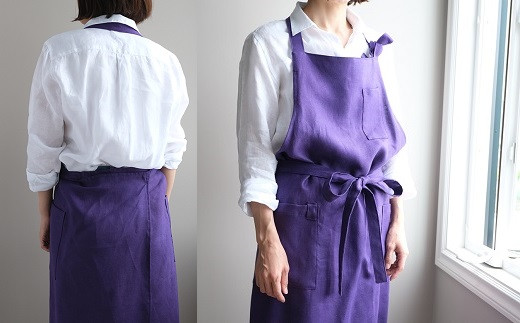 パンジーの花を思わせるカラー名「Pensee」は、深く鮮やかなパープル。