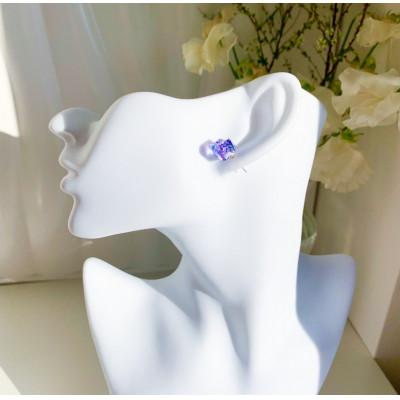 ふるさと納税 小山市 サージカルステンレス金属アレルギー対応ピアス・ブルーカラー |  | 01