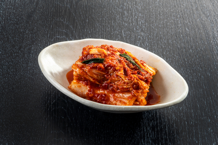 【焼肉三千里】白菜キムチ（500ｇ）カクテキ（500ｇ）　計1kg 【kt040-001】 漬物 食品 ｾｯﾄ 食べ比べ 発酵食品