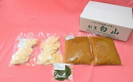 ★★割烹白山名物★★　川蟹すいとんセット　５人前（800g）