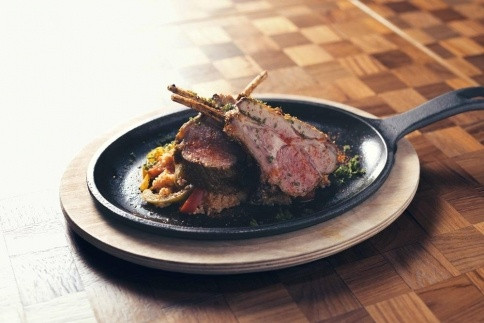 【高島屋選定品】＜FORTUNE GARDEN KYOTO＞京都の名建築で楽しむフレンチ・ビストロコース ディナーペアチケット｜京都 フレンチ 人気 食事券 [ フォーチュンガーデン京都 島津製作所旧