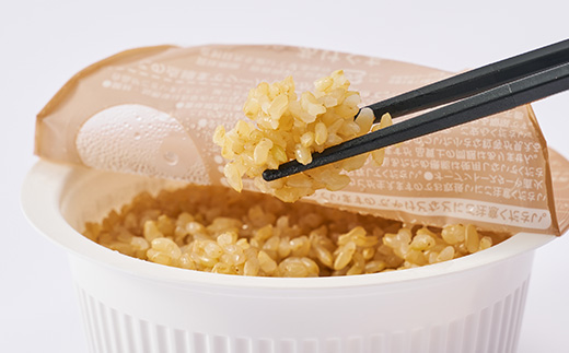 玄米パックごはん 林さんちの女王さまミルキークイーン8食セット【1680528】