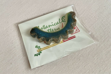 ゴーヤーの箸置き（ハーフ）2個セット｜やちむん 箸置き 箸 はし ゴーヤー 2個 セット 沖縄 沖縄県 豊見城市 送料無料（DD002）