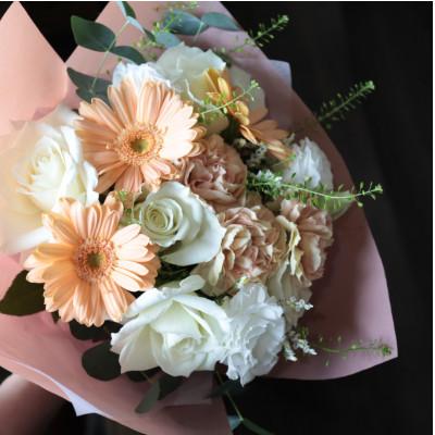 ふるさと納税 筑西市 【2週間毎定期便】季節のお花で束ねたブーケ【花瓶用】/Sサイズ全24回 |  | 02