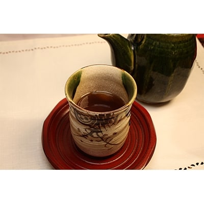 くしろ夕焼けのほうじ茶(100g)×8個と抹茶ソフト引換券2枚付き