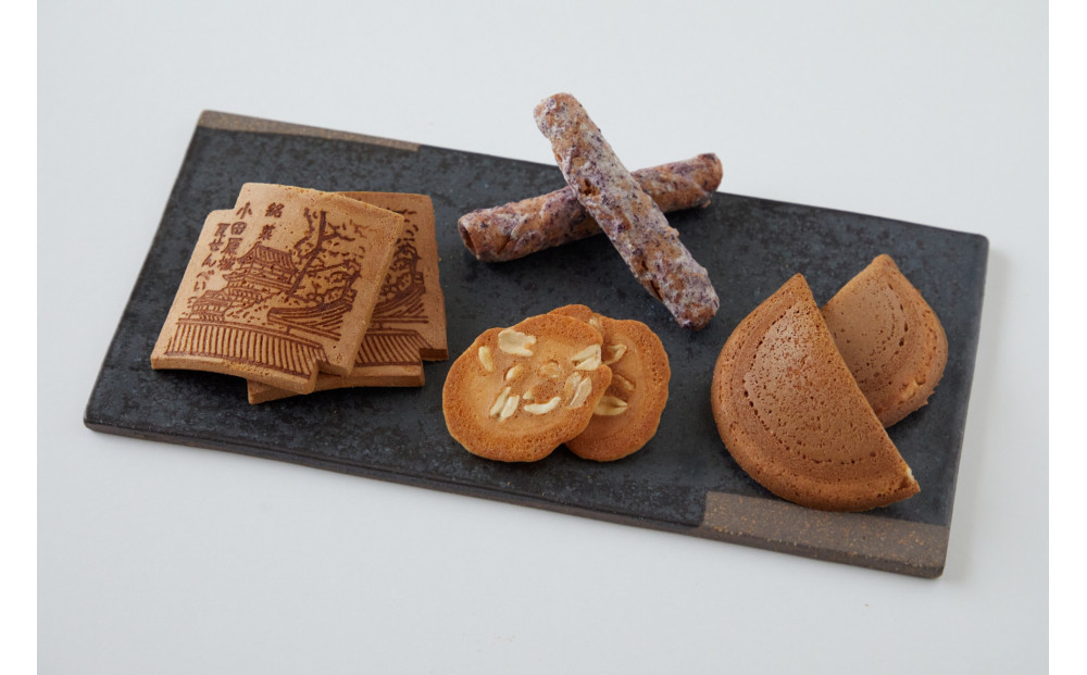 小田原老舗米菓店自慢の味　瓦せんべいオリジナルセット、みかんせんべいセット