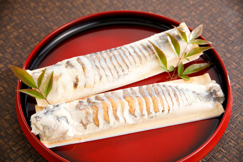 【ふるさと納税】近江本にごろ ふなずし「比目の魚」雄雌セット 発酵食品 滋賀県産 にごろぶな 雄200g1尾 雌200g1尾