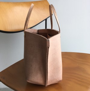 とこトートバッグ Ｍサイズ レザー 【 トコ皮 床皮 トート バッグ レザートート レザーバッグ 】