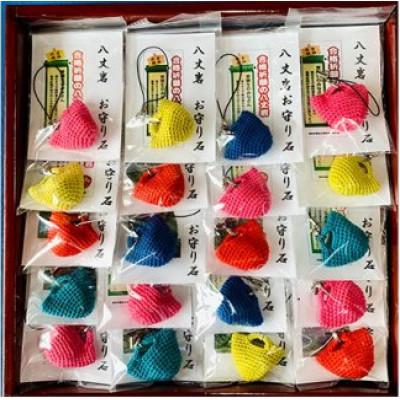 ふるさと納税 湖南市 御城印帳セット(赤色1冊、濃茶色1冊、猿飛佐助アニメ版1冊、御城印4枚、お守り石1つの計8点セット) |  | 03