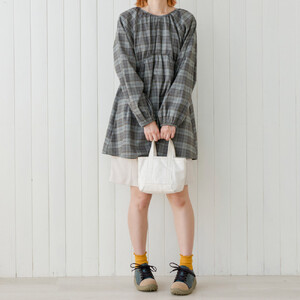 ポルカ｜ネイビー  L【37】(24.0cm) レディース スニーカー 幅広 甲高 外反母趾 ゆったり 3E 大人気 厚底 靴