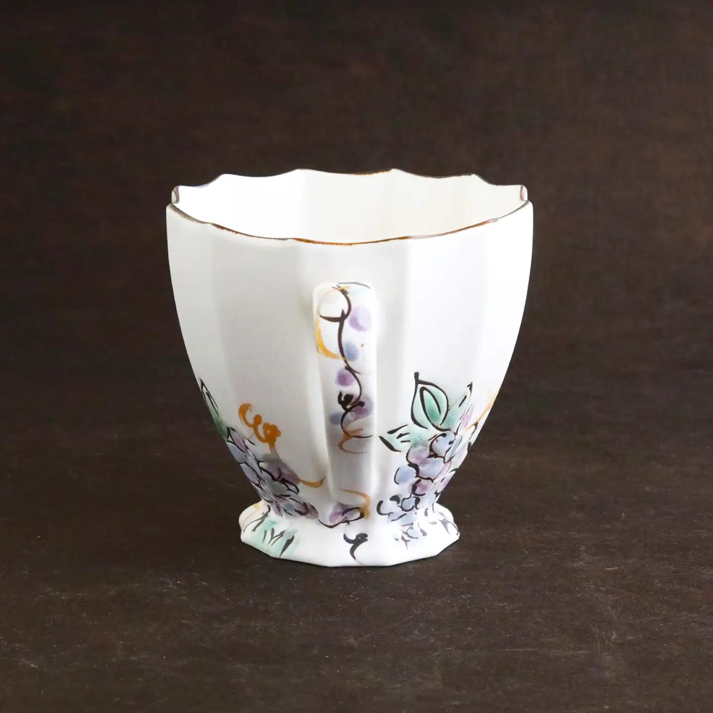 【美濃焼】koyomiお花マグカップ 9月 葡萄【buzan 武山窯】食器 コーヒーカップ ティーカップ [MBA021]