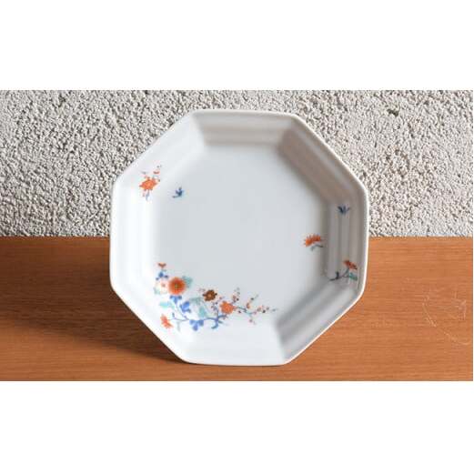 有田焼 色絵花鳥紋 ペア紅茶碗皿・ケーキ皿【深川製磁】食器 器 うつわ 皿 デザート皿 プレート メインプレート ティーカップ カップ＆ソーサー 食器セット 縁起物 贈り物 ギフト A170-24_イ