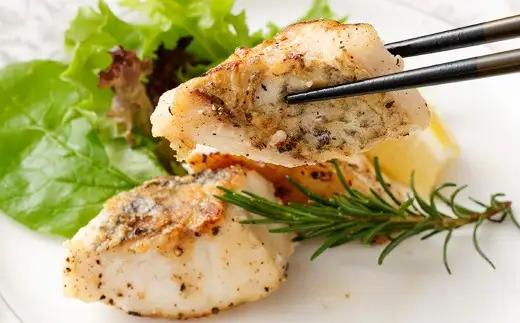 【 骨取り 】 長崎県産 真鯛切身 （ 無塩 ） 約30g × 10切 × 6パック 合計約1800g 真鯛 鯛 タイ たい 切身 魚 魚介 鮮魚 魚類 国産 おかず 鯛めし 焼き物 煮付け 骨なし 
