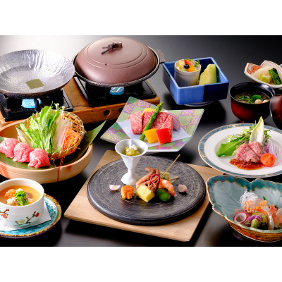 湯郷温泉　湯郷グランドホテル　一泊二食付ペア宿泊券　(平日限定・夕食は地元特選牛なぎビーフ会席料理)【1083497】