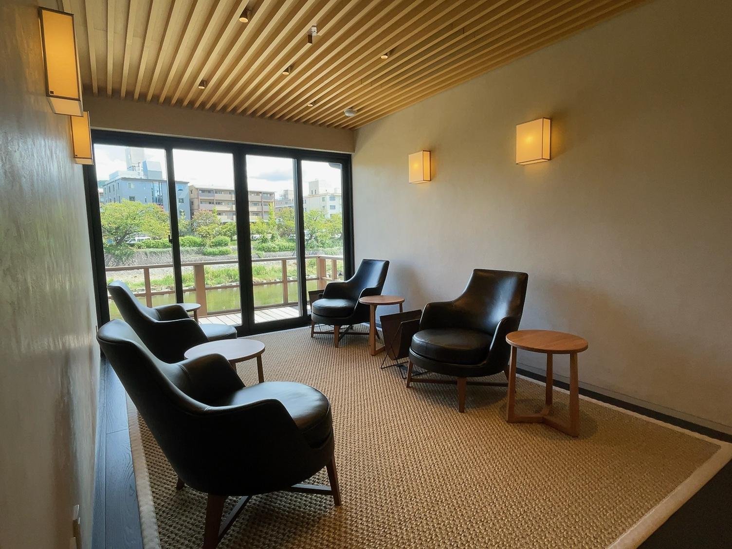 ≪サーチュインクリニック京都院≫ ギフトチケット30万円分［ 京都 木屋町 鴨川 旅行 非日常 アンチエイジング メンテナンス クリニック サプリメント 人気 おすすめ 割引 チケット クーポン 観光 ふるさと納税 ］