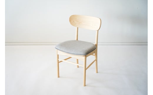 Hygge ダイニングチェア ＜樹種：栓＞