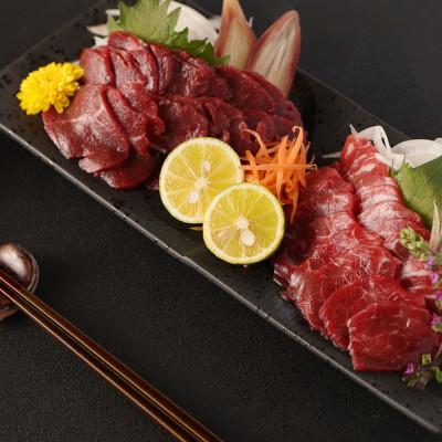 ふるさと納税 宇城市 熊本直送　国産ブロック肉馬刺し赤身200g+ユッケ200gセット(宇城市) |  | 01