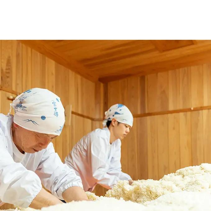 【定期便｜4ヶ月毎×3回お届け】食べる富士酢(酢酸菌入り)×4袋（計12袋）飯尾醸造 黒酢カプセル 富士酢 酢 お酢 マリネ ドレッシング 酢漬け 健康 美容 ギフト myz03 myz10 myz1