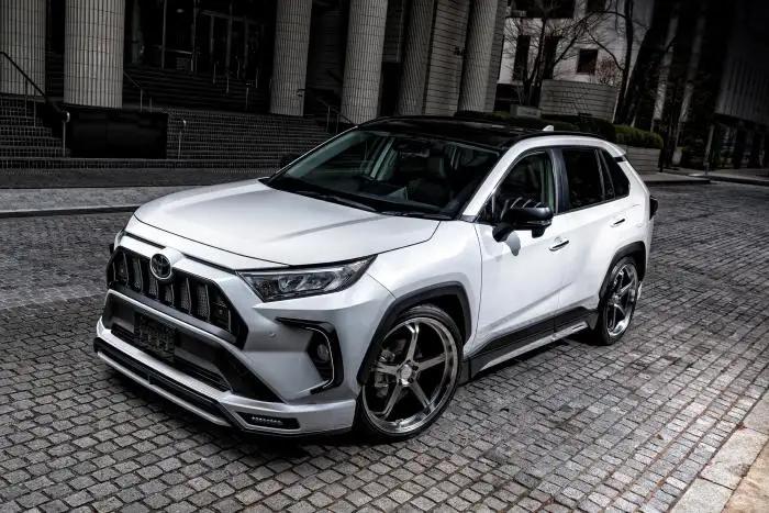 【ソナー付車用】 【トヨタ 50系 RAV4】 ラヴライン フロントグリル （AES製） 【つや消し ブラック仕様】  2411-4810 自動車 車 パーツ カスタム TOYOTA RAV4 MXAA54 AXAH54