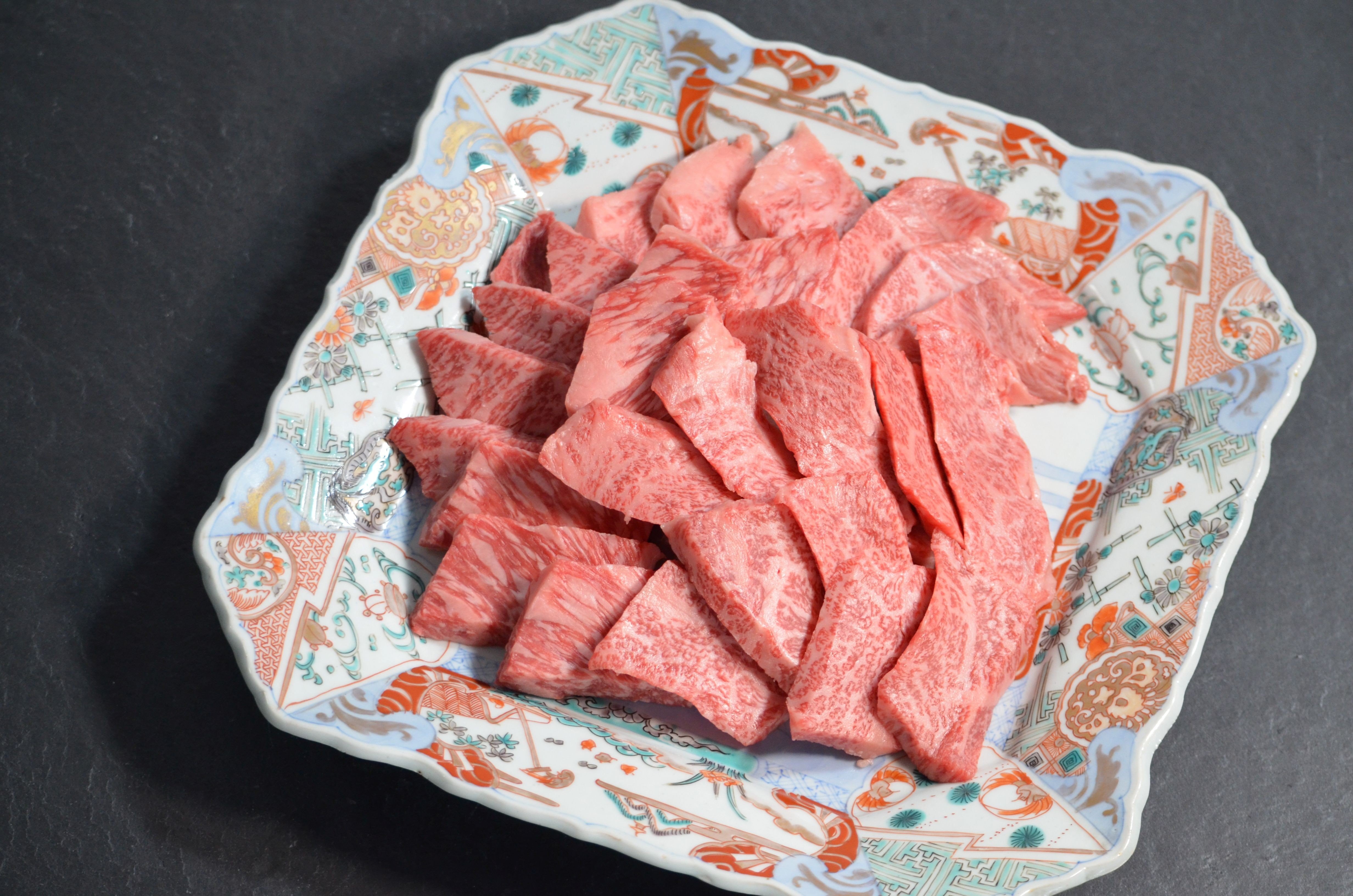 
            鳥取和牛カルビ焼肉 1.5kg（500g×3P）
          